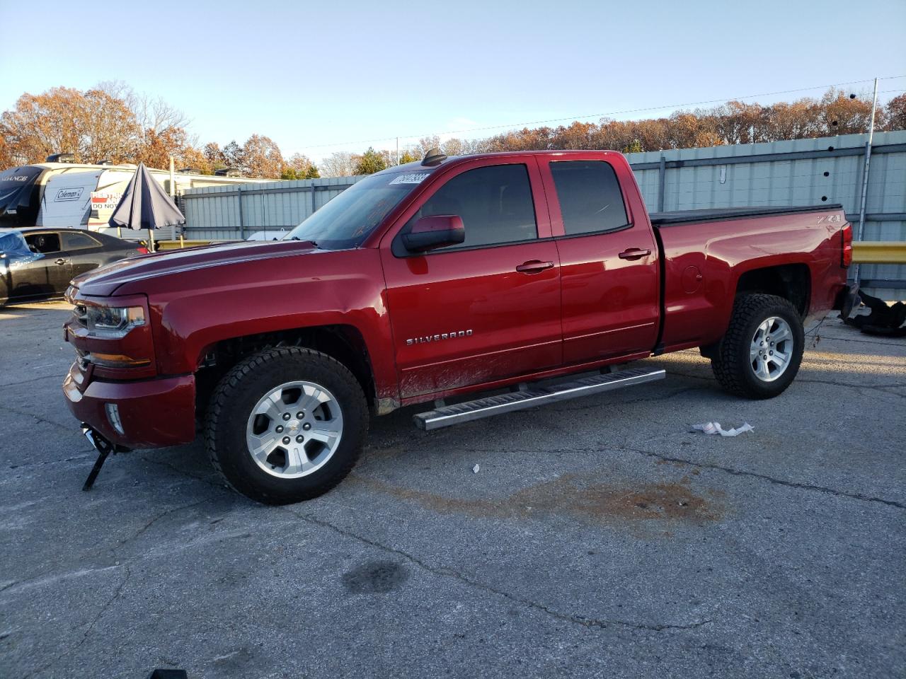 Image 1 of 2018 CHEVROLET SILVERADO K1500 LT 2018 with VIN 1GCVKREC1JZ196583