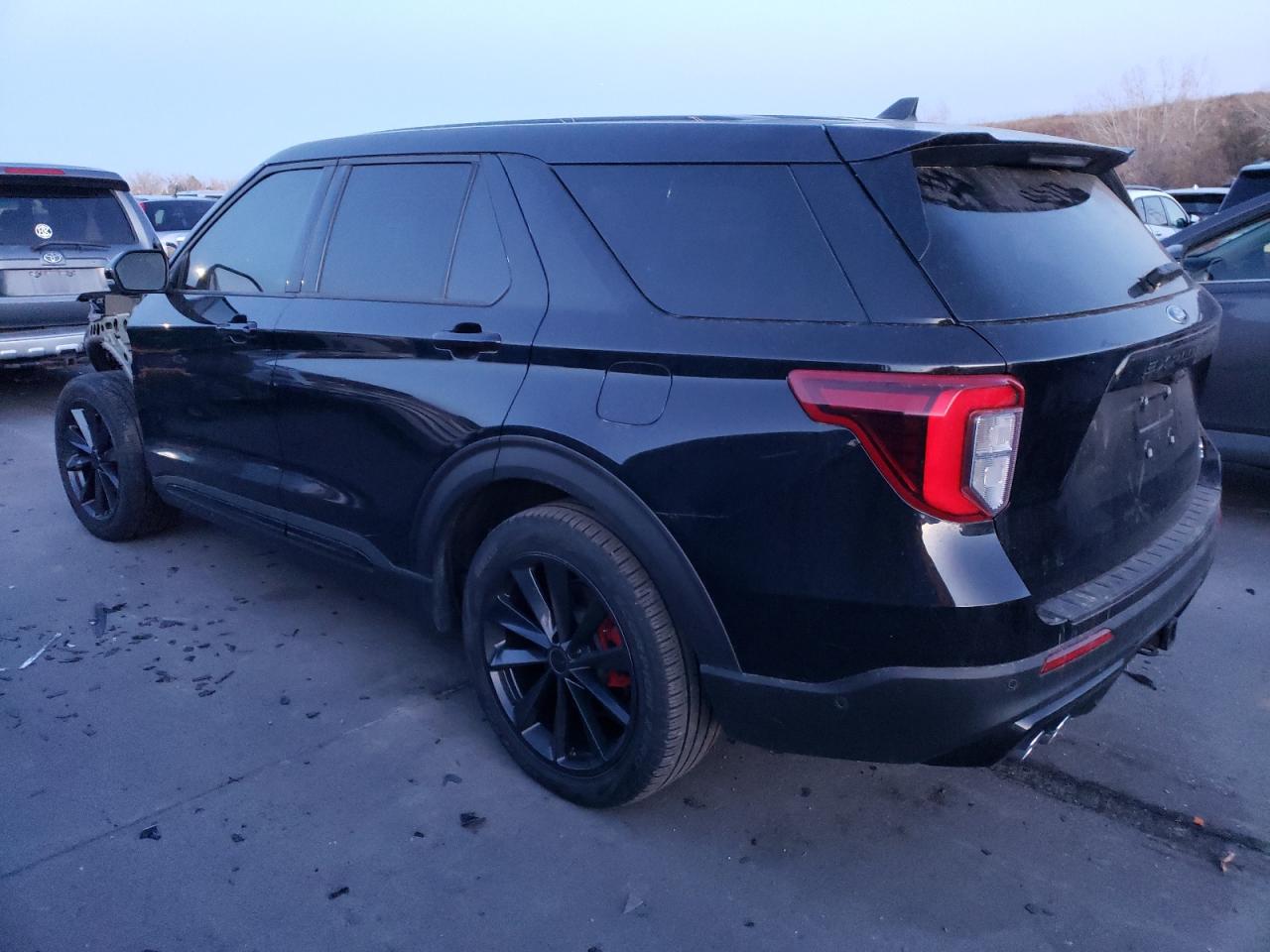 Image 2 of 2021 FORD EXPLORER ST 2021 with VIN 1FM5K8GC8MGA73513