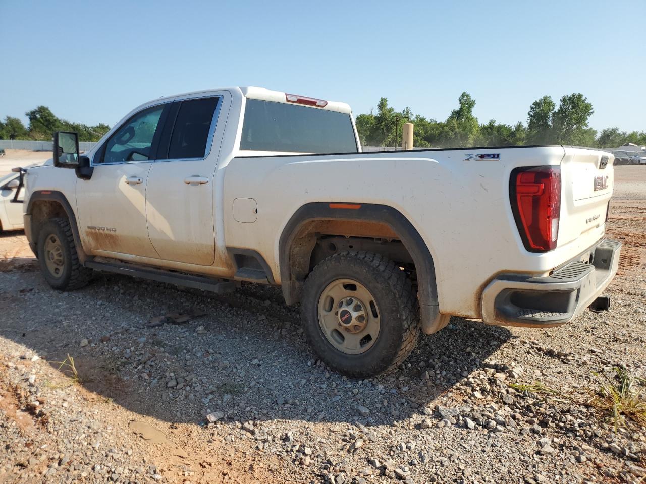 Изображение 2 2022 GMC SIERRA K2500 SLE 2022 с VIN 1GT29ME78NF248058