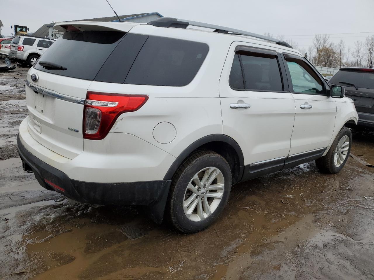 Изображение 3 2014 FORD EXPLORER XLT 2014 с VIN 1FM5K8D8XEGA86684