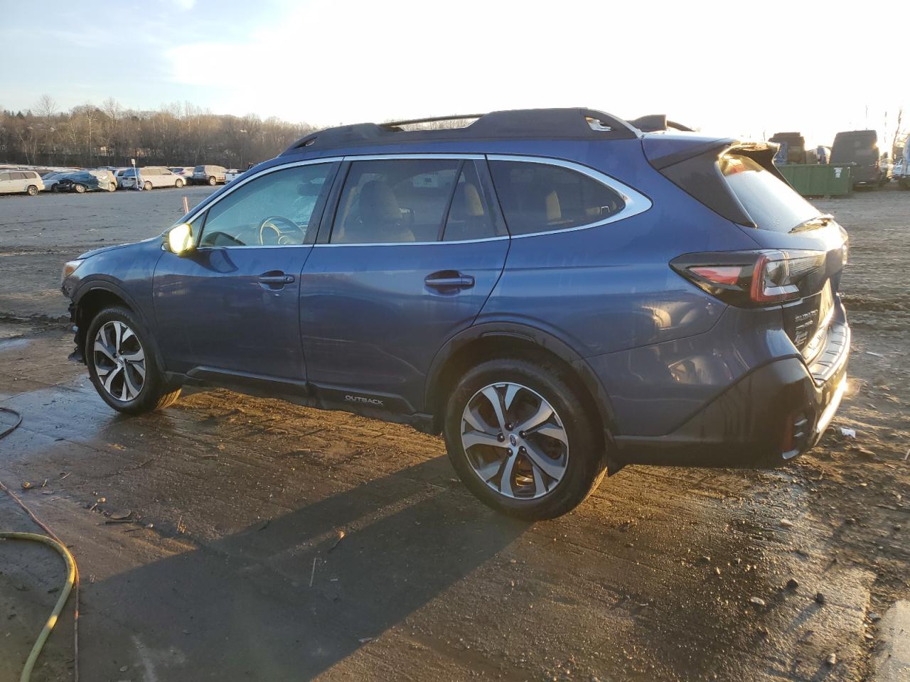 Изображение 2 2022 SUBARU OUTBACK LIMITED 2022 с VIN 4S4BTANC3N3248849