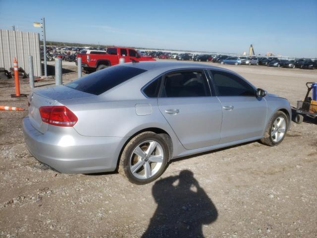 Image 3 of 2012 VOLKSWAGEN PASSAT SE 2012 with VIN 1VWBN7A3XCC065093