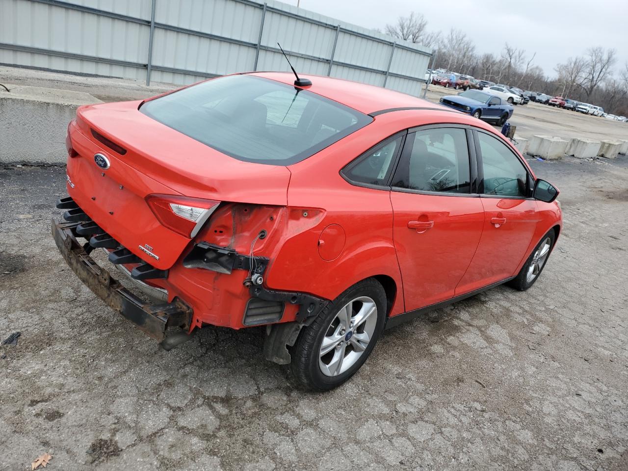 Изображение 3 2014 FORD FOCUS SE 2014 с VIN 1FADP3F21EL248955
