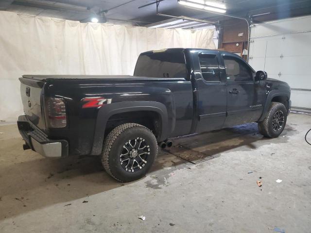 Image 3 of 2010 CHEVROLET SILVERADO K1500 LT 2010 with VIN 1GCSKSE37AZ105357