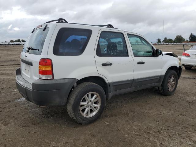 Image 3 of 2005 FORD ESCAPE XLS 2005 with VIN 1FMYU02Z85DA05767