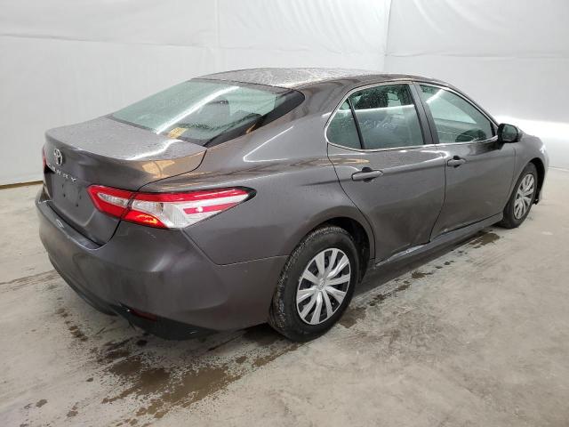 Obraz 3 z 2018 TOYOTA CAMRY L 2018 z VIN 4T1B11HKXJU621446