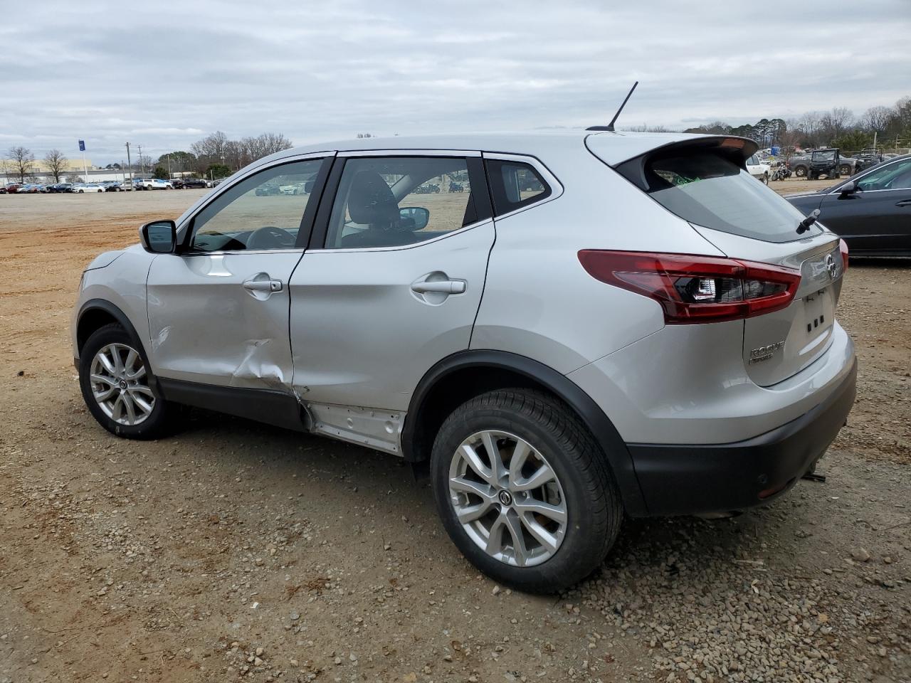 Изображение 2 2022 NISSAN ROGUE SPORT S 2022 с VIN JN1BJ1AW3NW470237