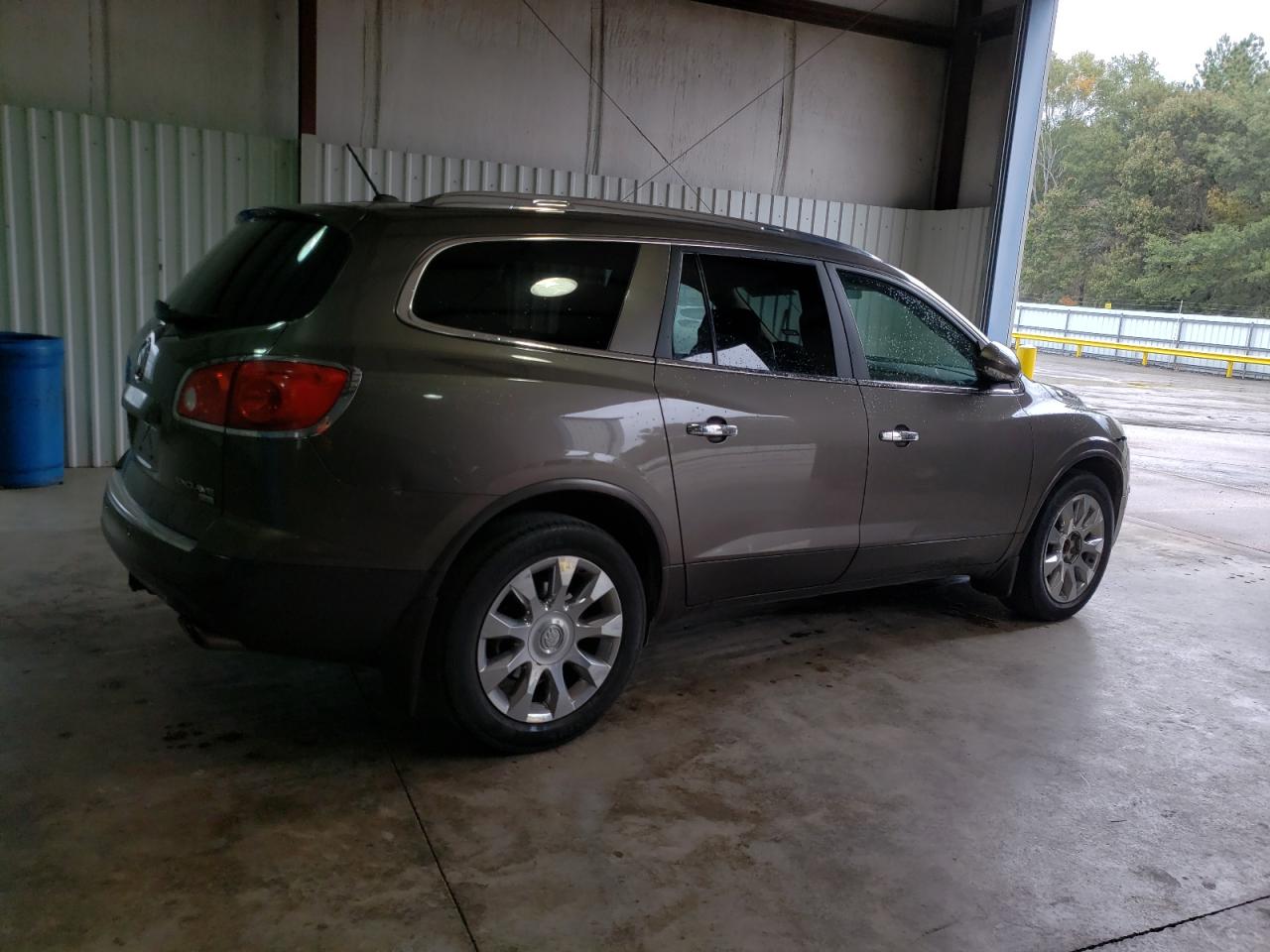 Obraz 3 z 2011 BUICK ENCLAVE CXL 2011 z VIN 5GAKRCED6BJ263183