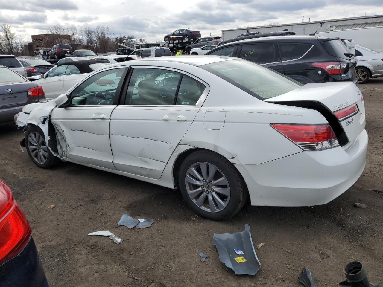 Obraz 2 z 2011 HONDA ACCORD EXL 2011 z VIN 1HGCP2F83BA018539