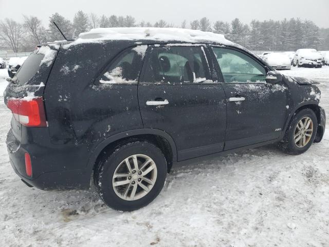 Image 3 of 2015 KIA SORENTO LX 2015 with VIN 5XYKTDA69FG605941