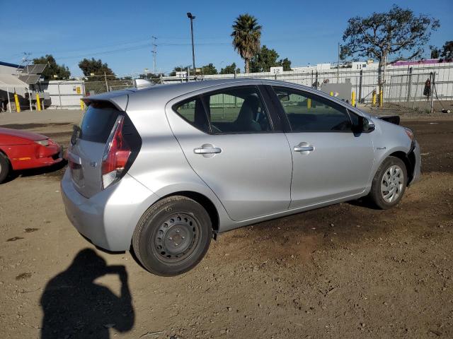 Obraz 3 z 2016 Toyota Prius 2016 z VIN JTDKDTB30G1132427