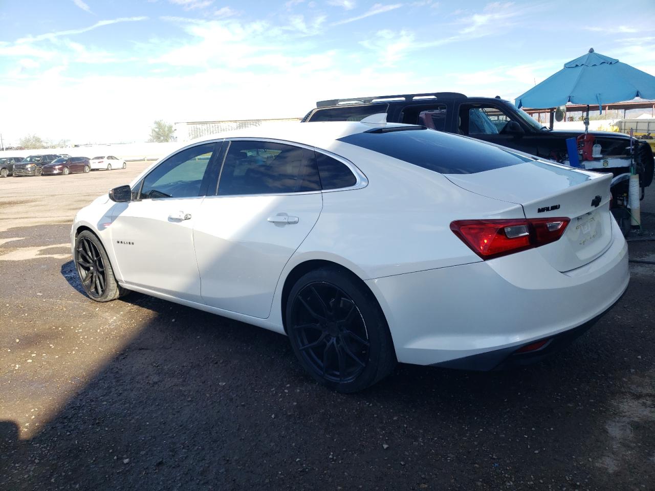 Изображение 2 2017 CHEVROLET MALIBU LT 2017 с VIN 1G1ZE5ST2HF206208