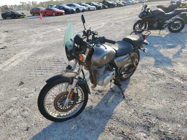 Obraz 2 z 2012 SUZUKI TU250 X 2012 z VIN JS1NJ4CA5C2101472