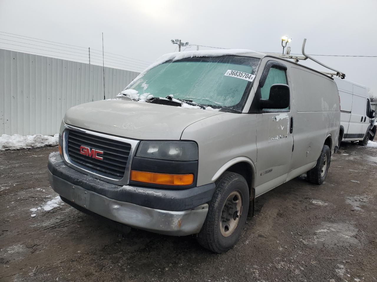 Изображение 2005 GMC SAVANA G2500 2005