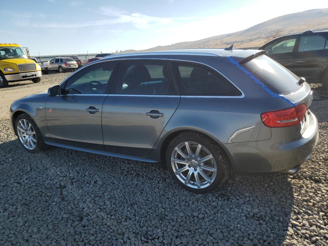 Image 2 of 2012 AUDI A4 PREMIUM PLUS 2012 with VIN WAUWFAFL6CA109980