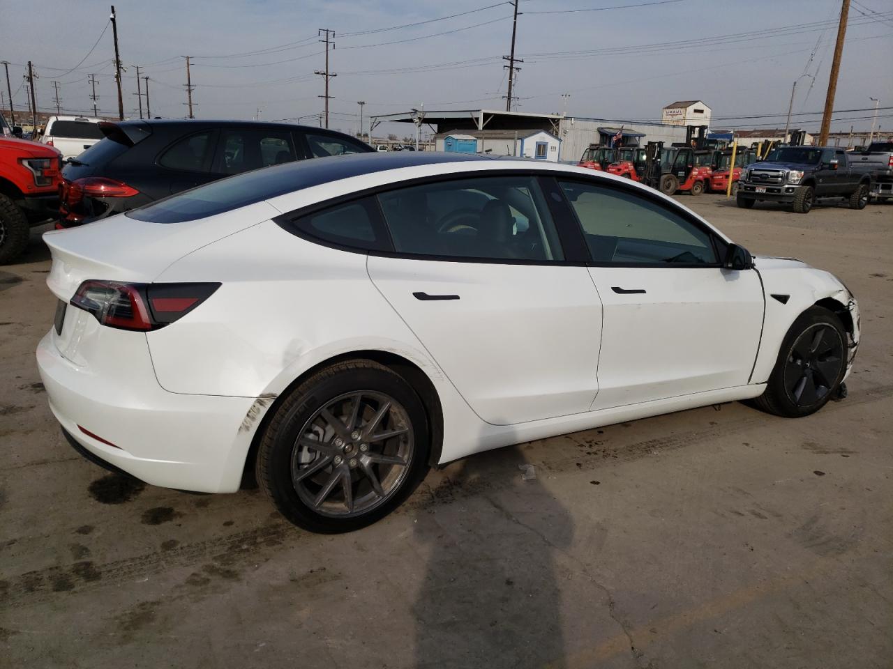 Изображение 3 2023 TESLA MODEL 3  2023 с VIN 5YJ3E1EA2PF544792