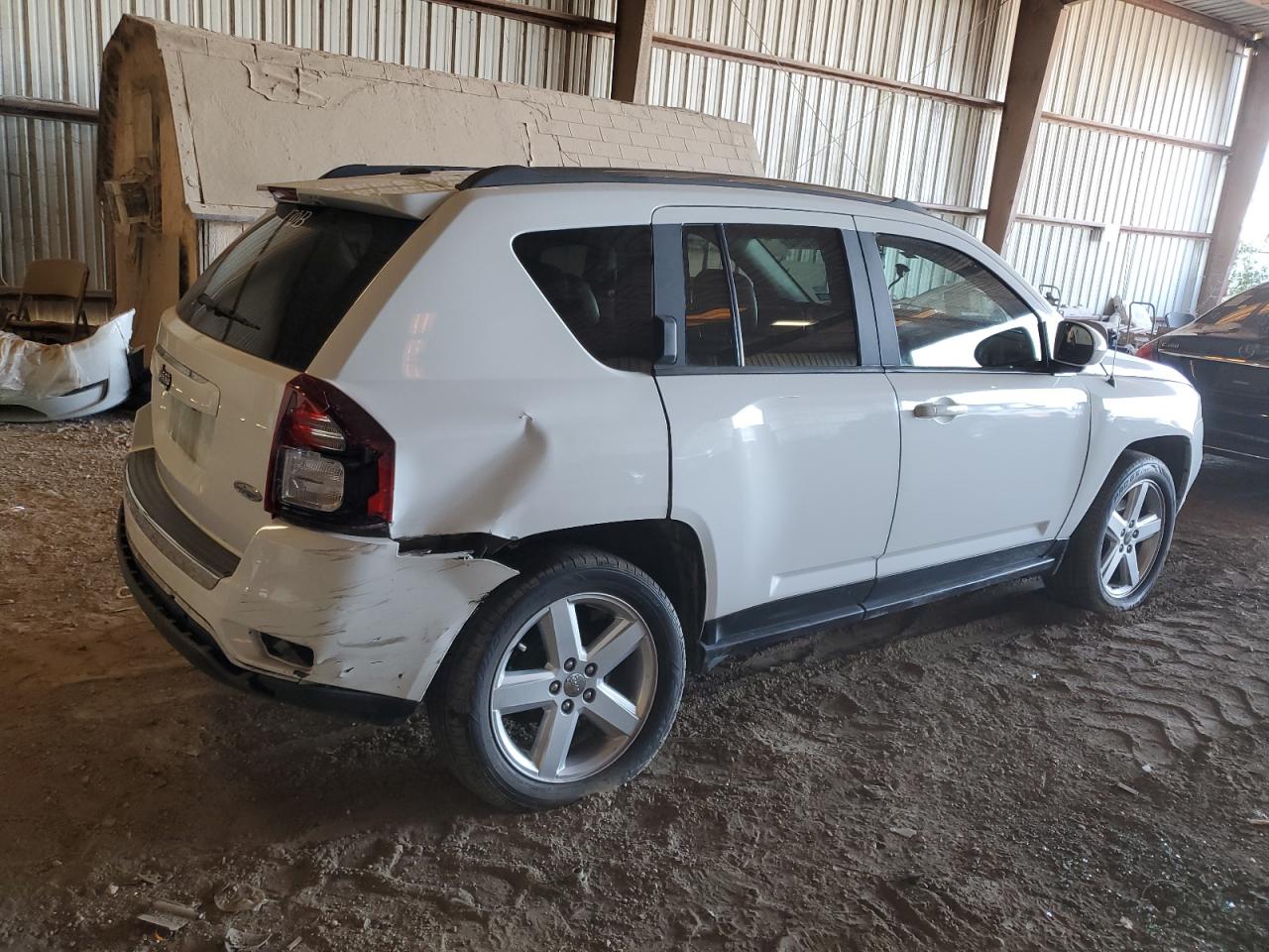 Obraz 3 z 2014 JEEP COMPASS LATITUDE 2014 z VIN 1C4NJCEA7ED818332