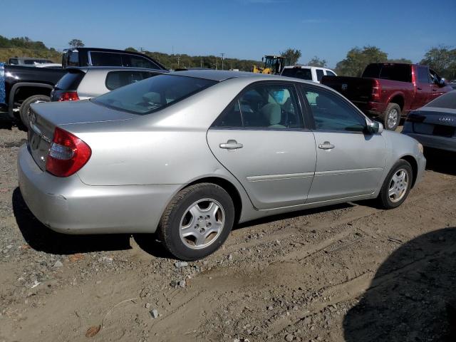 Obraz 3 z 2002 TOYOTA CAMRY LE 2002 z VIN 4T1BF32KX2U513786