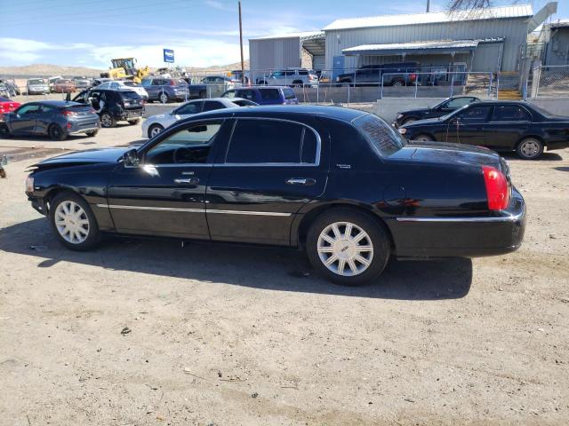 Image 2 of 2011 LINCOLN TOWN CAR SIGNATURE LIMITED 2011 with VIN 2LNBL8CV1BX759245