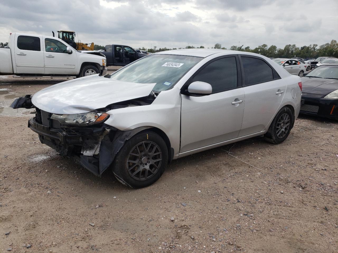 Image 1 of 2013 KIA FORTE LX 2013 with VIN KNAFT4A28D5732116