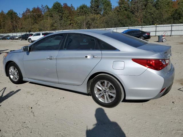 Obraz 2 z 2014 HYUNDAI SONATA GLS 2014 z VIN 5NPEB4AC5EH824912