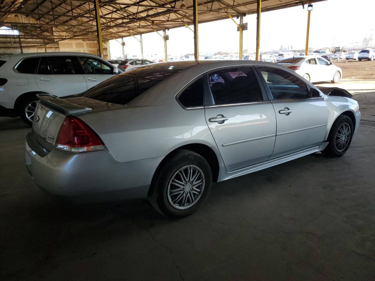 Obraz 3 z 2010 CHEVROLET IMPALA LS 2010 z VIN 2G1WA5EK5A1163966