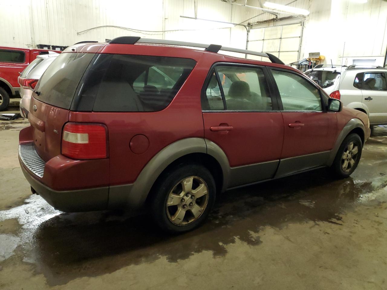 Image 3 of 2007 FORD FREESTYLE SEL 2007 with VIN 1FMDK021X7GA15989