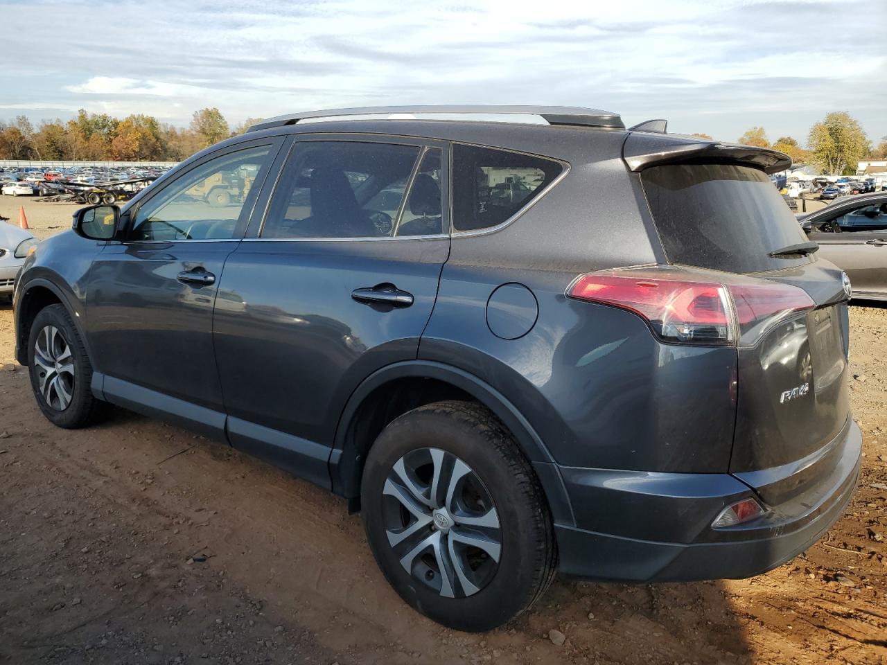 Image 2 of 2017 TOYOTA RAV4 LE 2017 with VIN JTMBFREV2HD200270