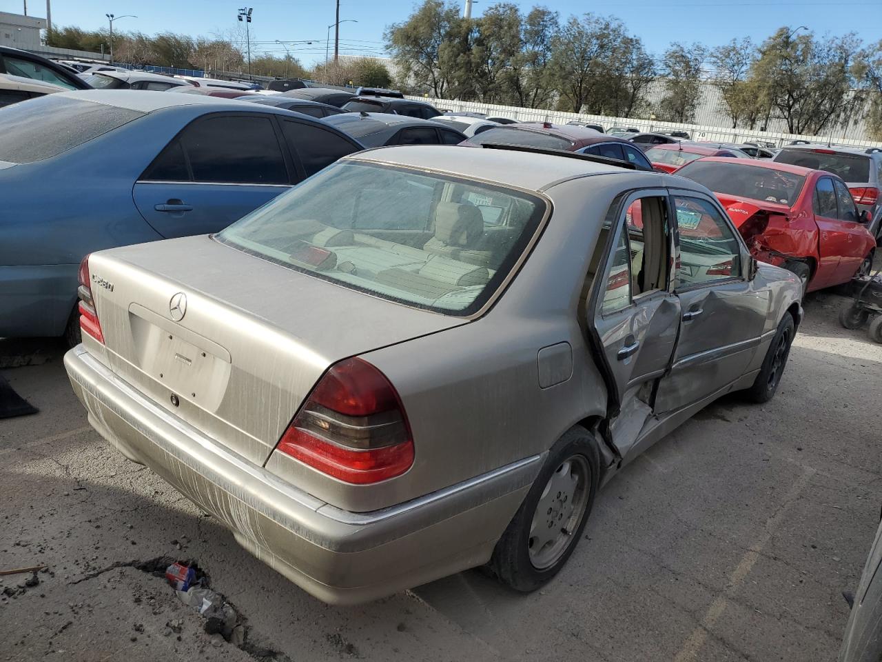Obraz 3 z 1999 MERCEDES-BENZ C 280 1999 z VIN WDBHA29G8XA763611