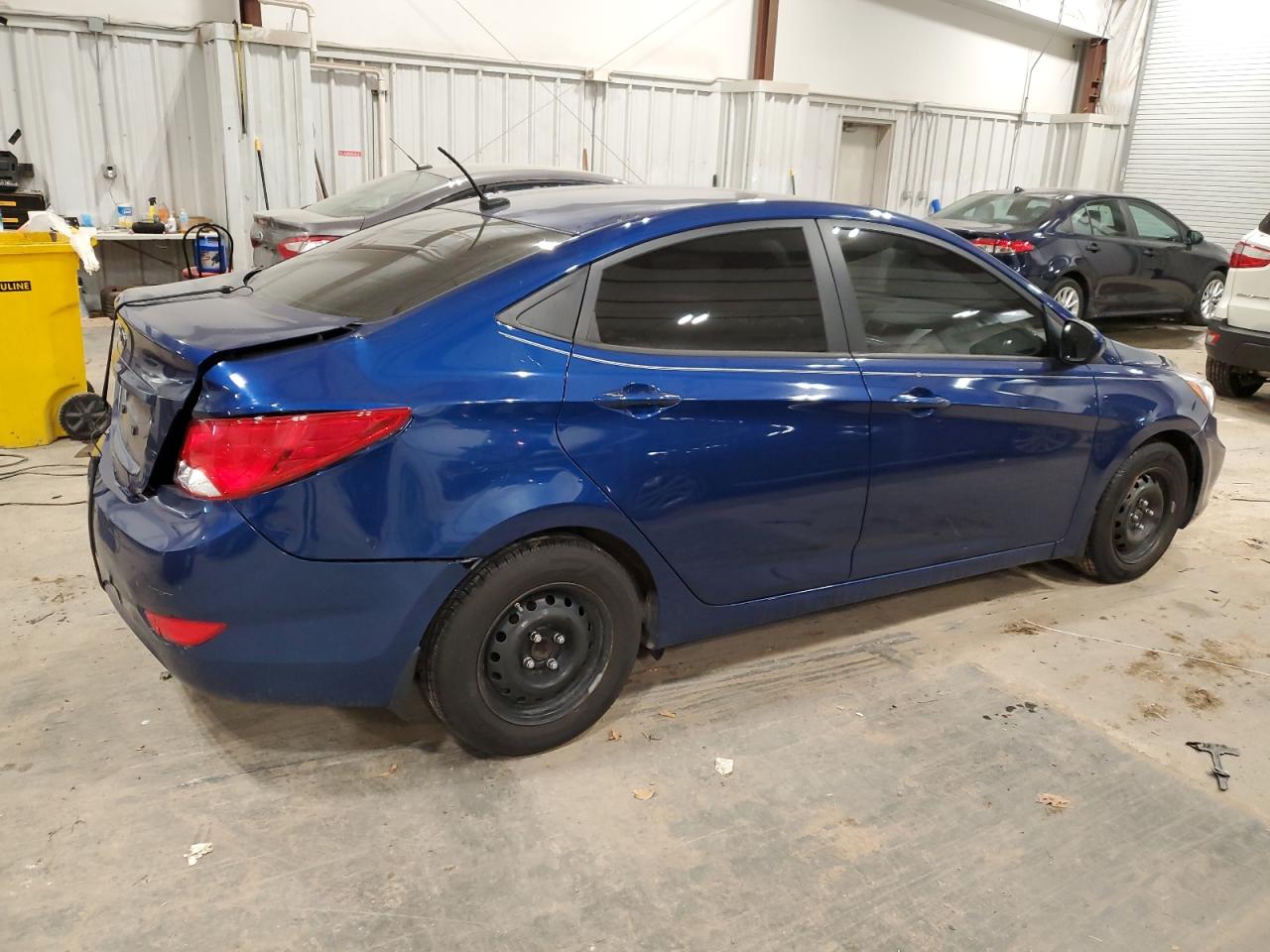 Image 3 of 2016 HYUNDAI ACCENT SE 2016 with VIN KMHCT4AE5GU989935