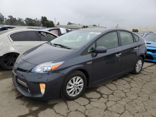 Image 1 of 2013 TOYOTA PRIUS PLUG-IN  2013 with VIN JTDKN3DP9D3031433
