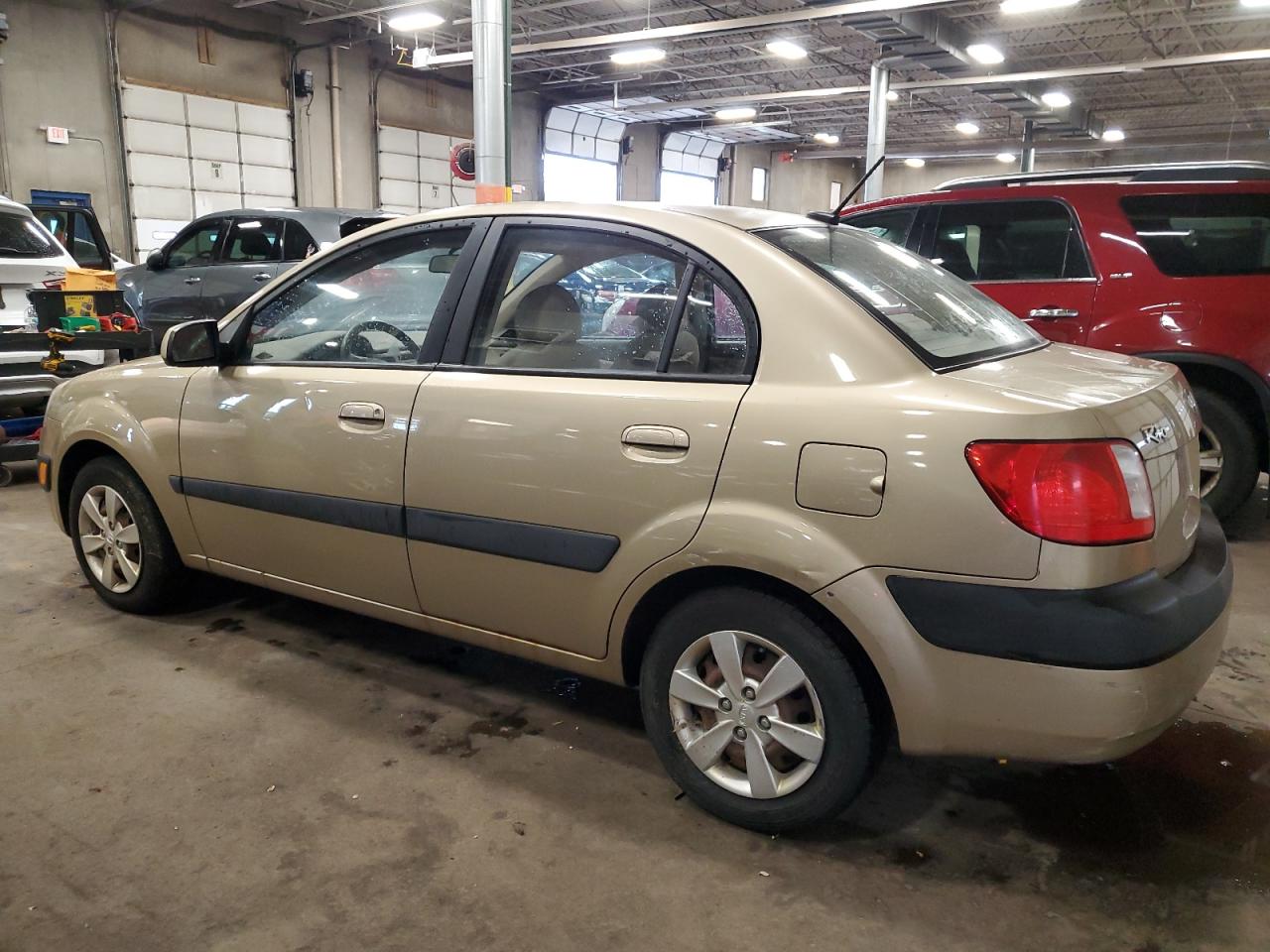Image 2 of 2009 KIA RIO BASE 2009 with VIN KNADE223796486769