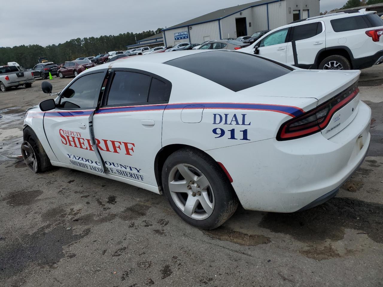 Изображение 2 2017 DODGE CHARGER POLICE 2017 с VIN 2C3CDXAT1HH525857
