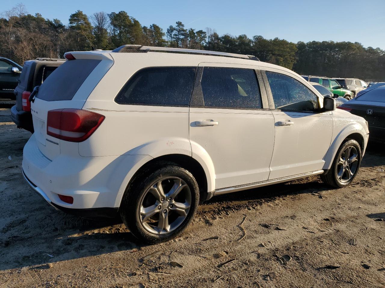 Изображение 3 2015 DODGE JOURNEY CROSSROAD 2015 с VIN 3C4PDCGGXFT588704