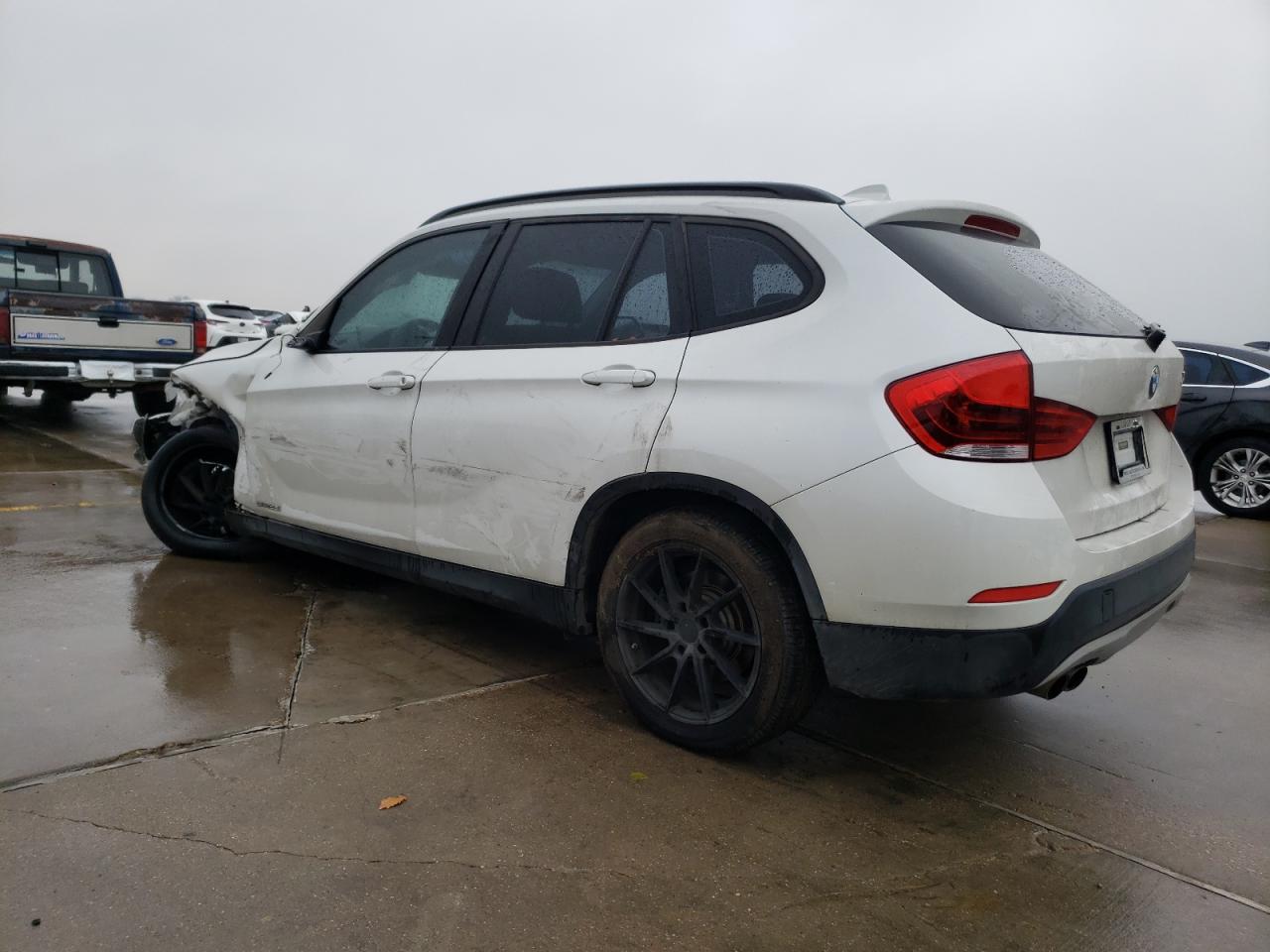 Image 2 of 2014 BMW X1 SDRIVE28I 2014 with VIN WBAVM1C5XEVW55572