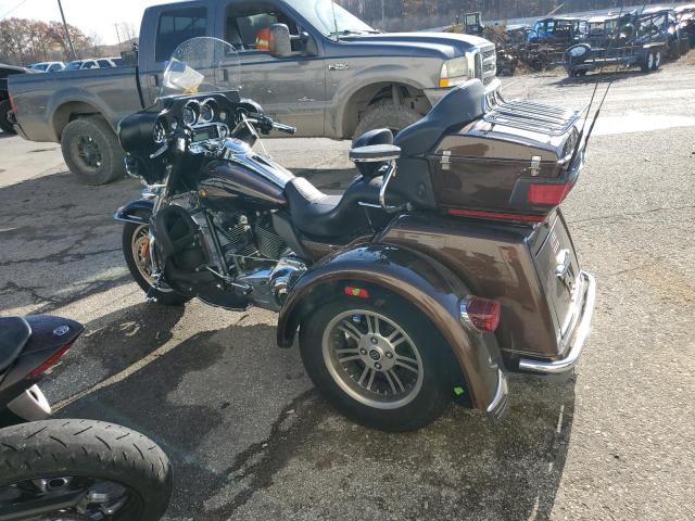 Изображение 3 2013 HARLEY-DAVIDSON FLHTCUTG TRI GLIDE ULTRA CLASSIC 2013 с VIN 1HD1MAM29DB852494