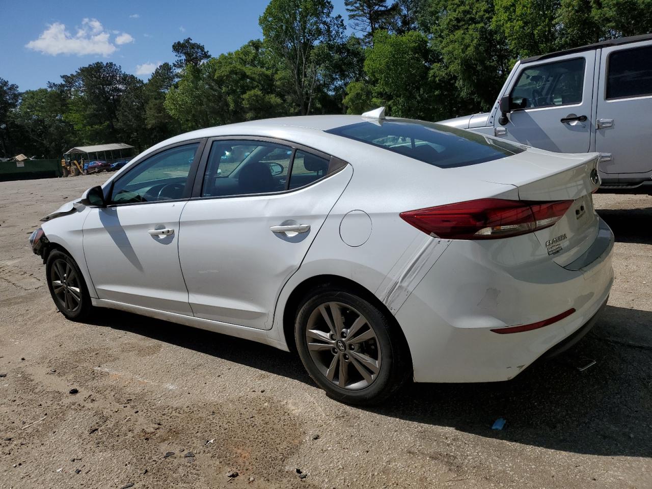 Изображение 2 2018 HYUNDAI ELANTRA SEL 2018 с VIN 5NPD84LF3JH238592