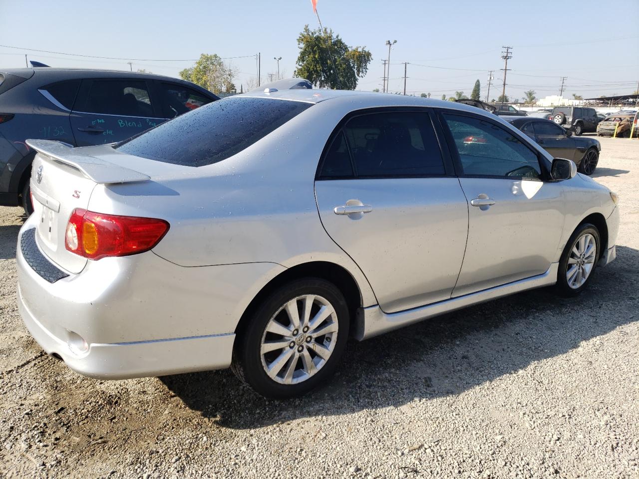 Image 3 of 2009 TOYOTA COROLLA BASE 2009 with VIN 1NXBU40E19Z035891