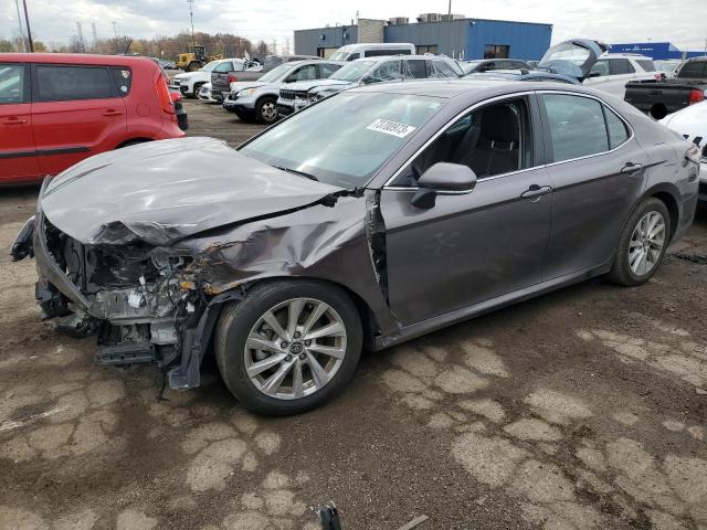 Image 1 of 2022 TOYOTA CAMRY LE 2022 with VIN 4T1R11BKXNU060372