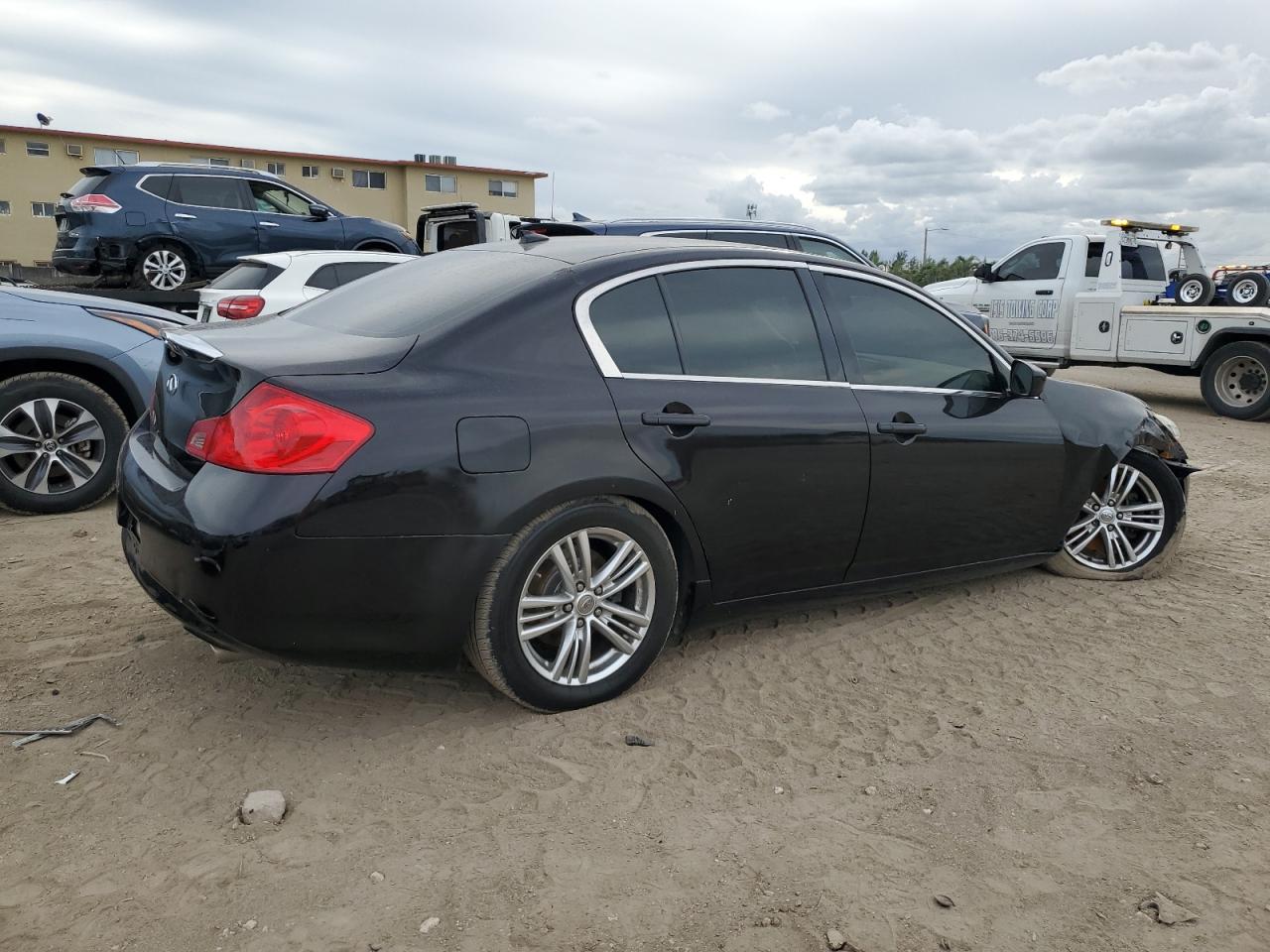 Image 3 of 2013 INFINITI G37 BASE 2013 with VIN JN1CV6AP3DM301019