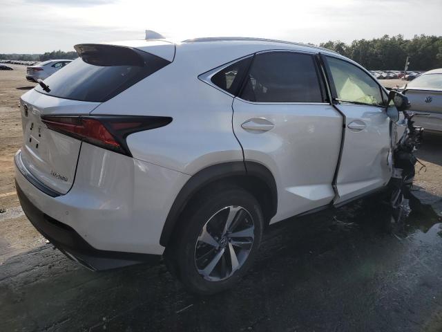 Obraz 3 z 2021 LEXUS NX 300 BASE 2021 z VIN JTJGARBZ4M5031396