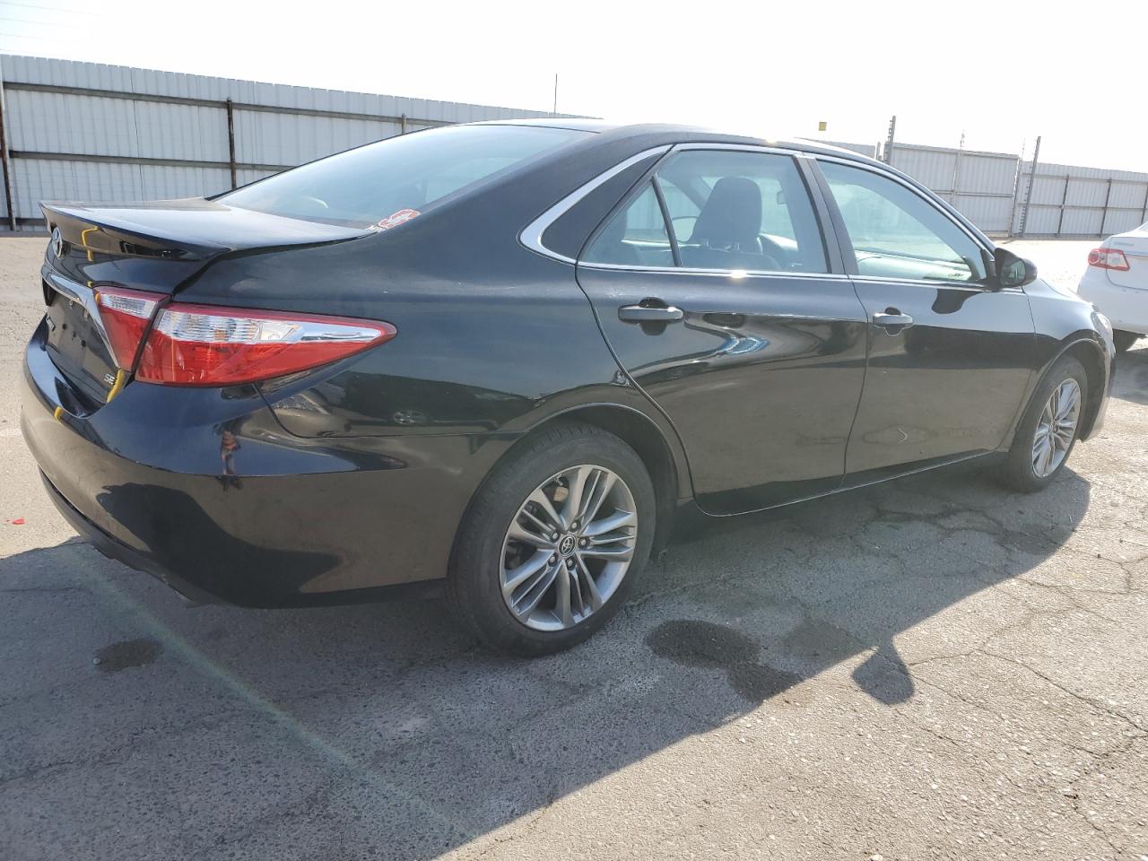 Obraz 3 z 2015 TOYOTA CAMRY LE 2015 z VIN 4T1BF1FK5FU053005