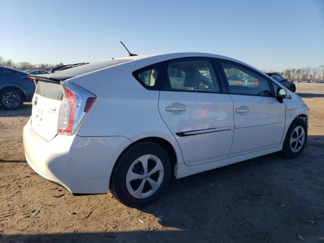 Image 3 of 2014 TOYOTA PRIUS  2014 with VIN JTDKN3DUXE0379735
