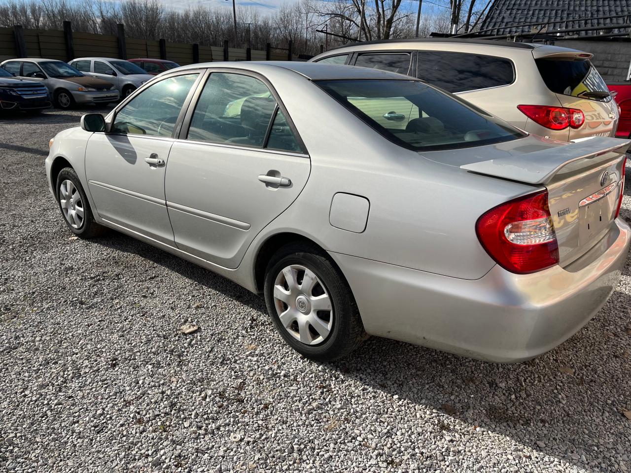 Obraz 3 z 2003 TOYOTA CAMRY LE 2003 z VIN 4T1BE32K43U161177