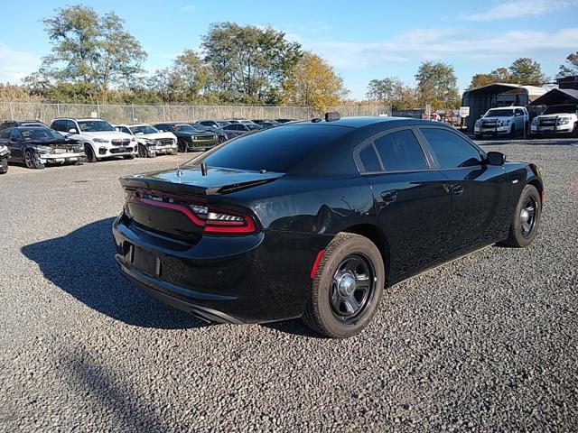 Obraz 3 z 2018 DODGE CHARGER POLICE 2018 z VIN 2C3CDXAT3JH325682