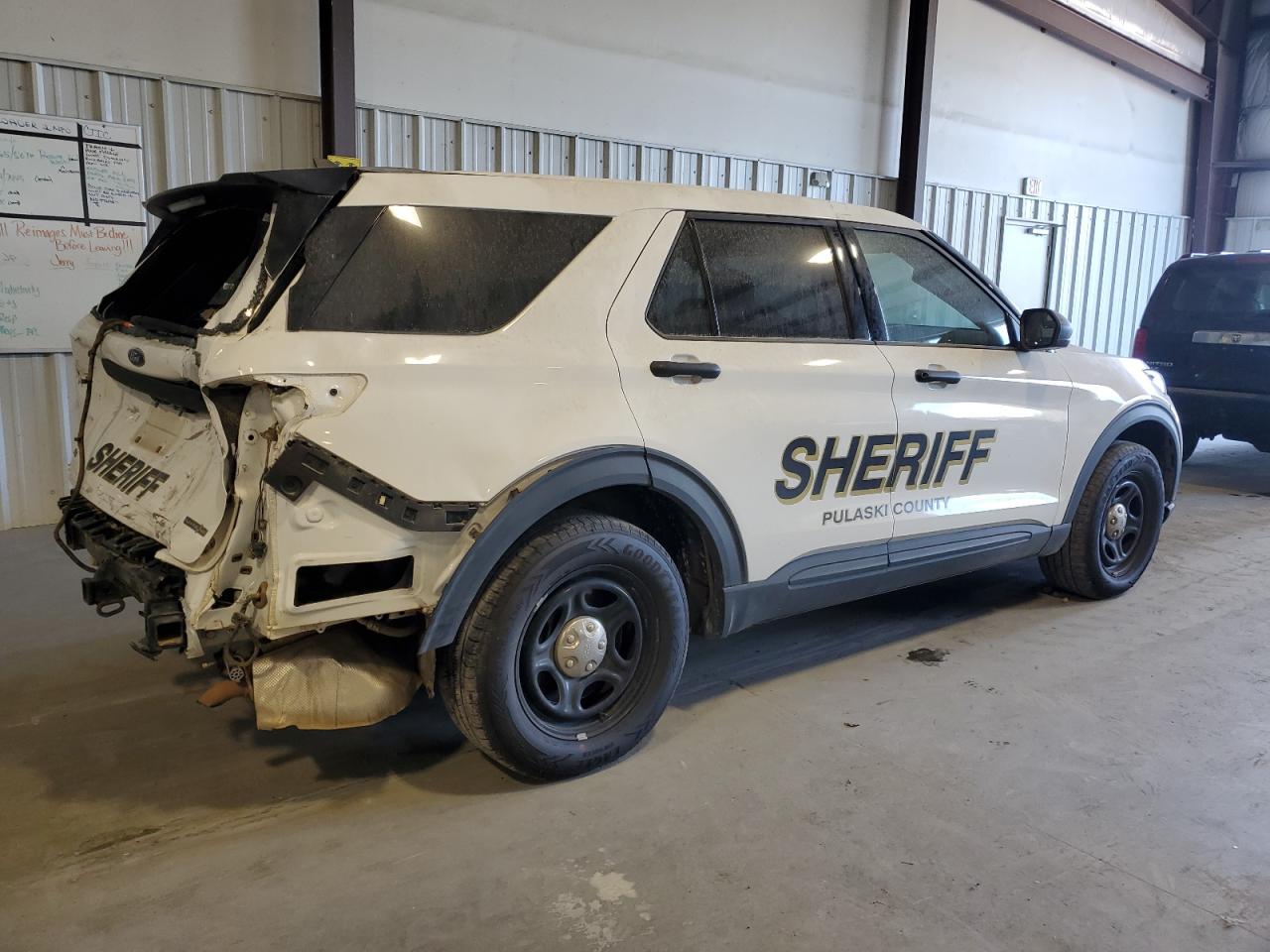 Изображение 3 2021 FORD EXPLORER POLICE INTERCEPTOR 2021 с VIN 1FM5K8AB1MGB53977