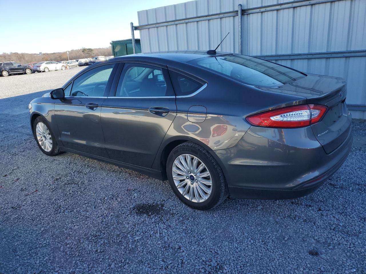 Obraz 2 z 2016 FORD FUSION SE HYBRID 2016 z VIN 3FA6P0LU1GR227508
