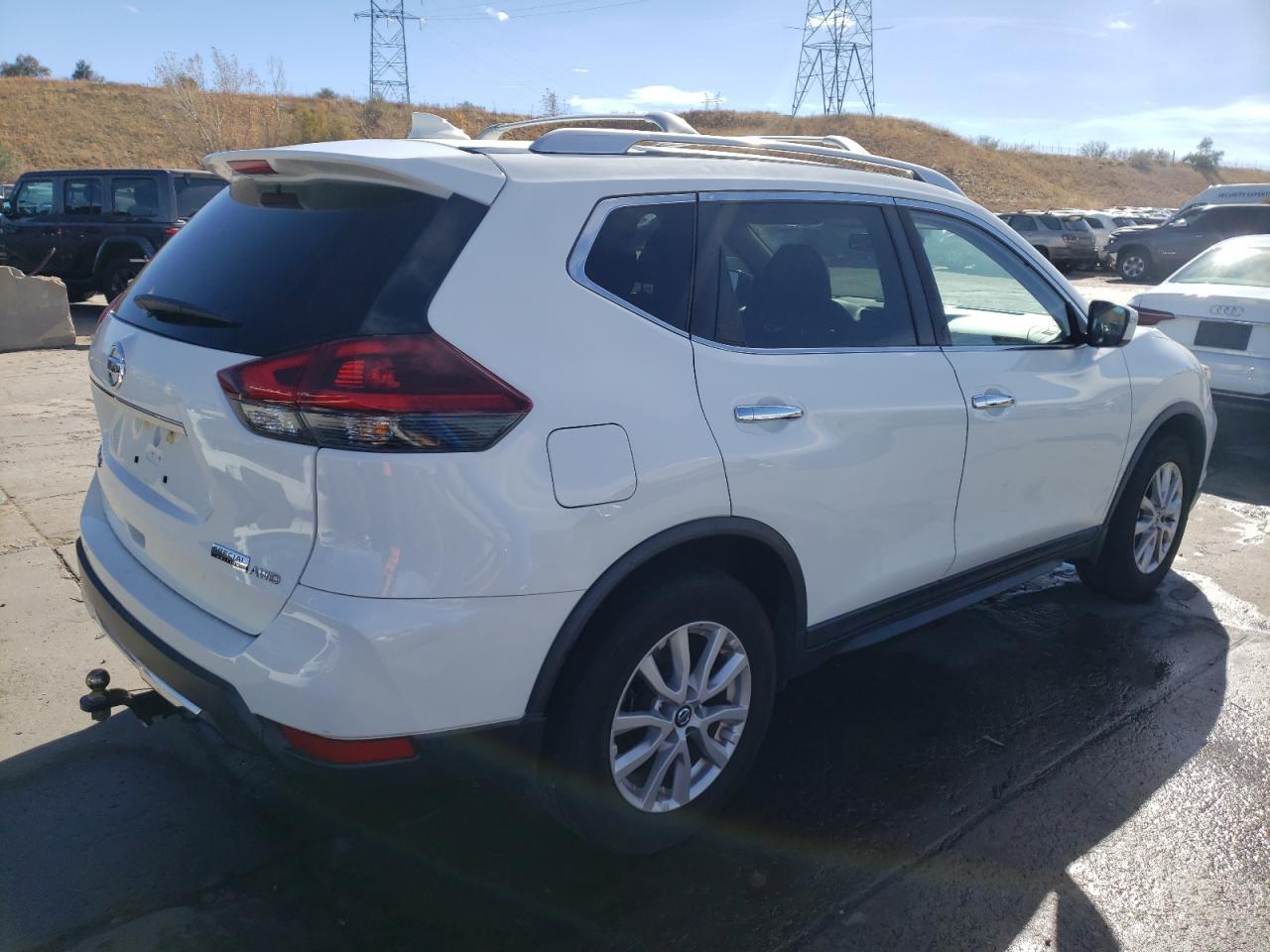 Image 3 of 2020 NISSAN ROGUE S 2020 with VIN KNMAT2MV5LP504472