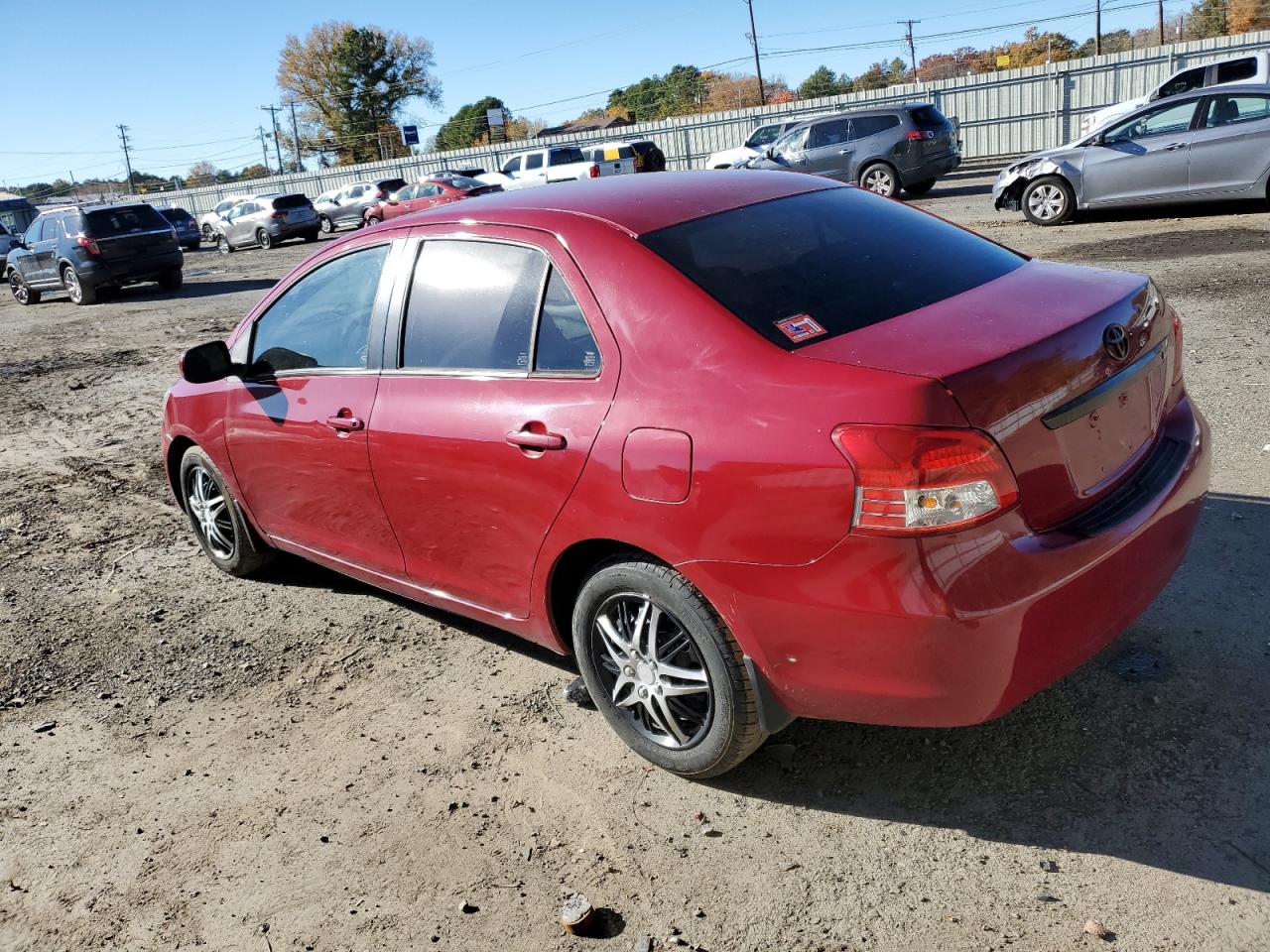 Obraz 2 z 2009 TOYOTA YARIS  2009 z VIN JTDBT903791319840