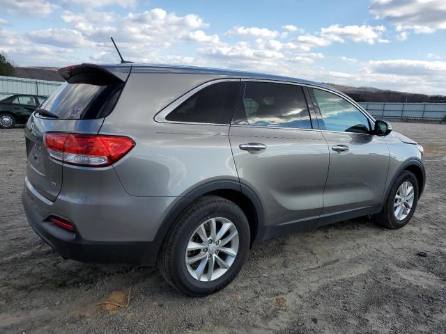 Image 3 of 2017 KIA SORENTO LX 2017 with VIN 5XYPG4A30HG271656